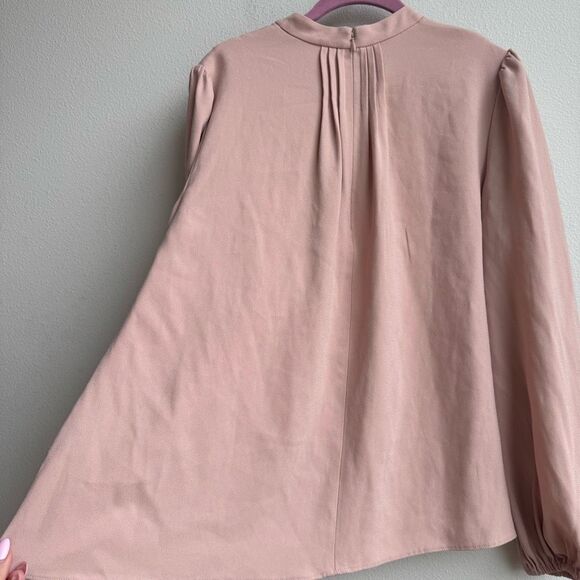 CO Collection Japanese Fabric Puff Sleeve Blush Pink Keyhole Blouse Size Medium - Picture 7 of 7